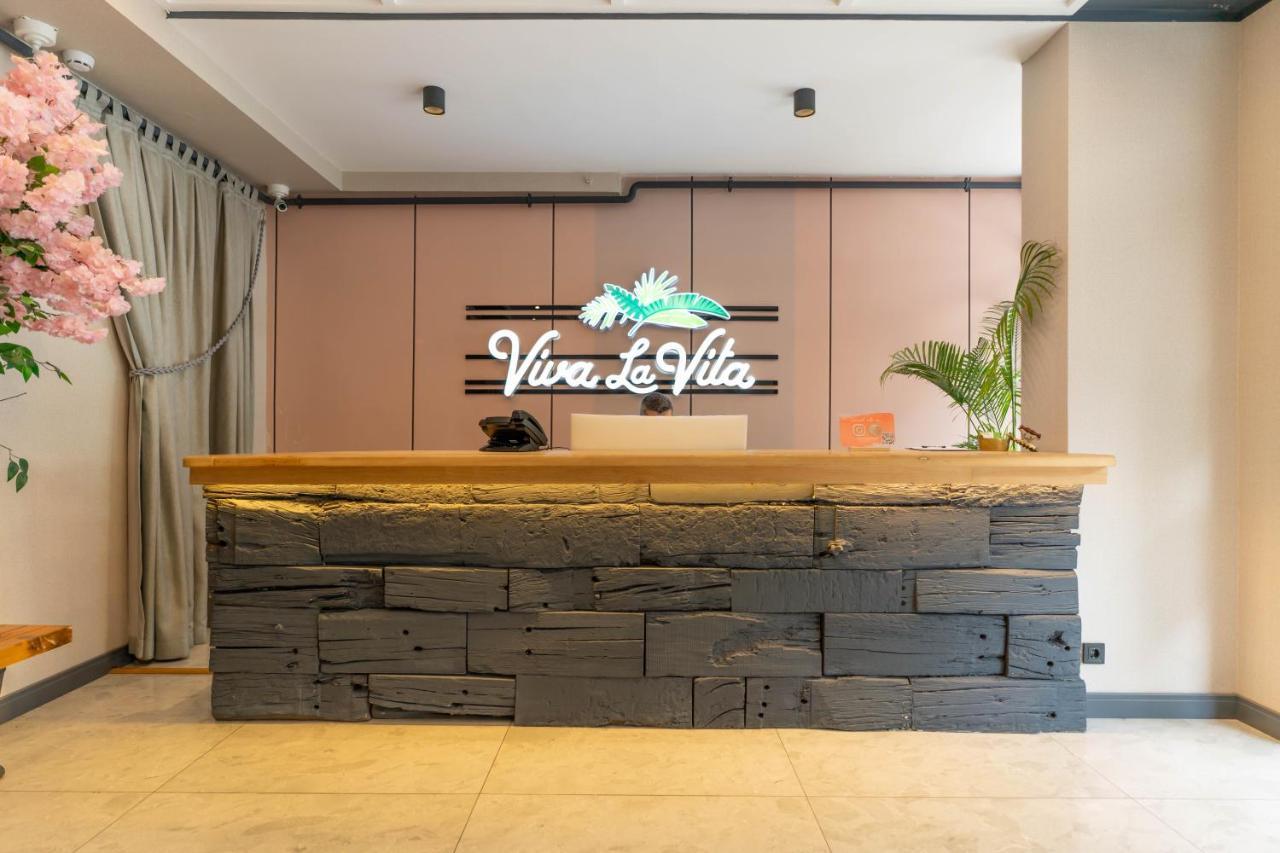 Viva La Vita Hotel İzmir Luaran gambar