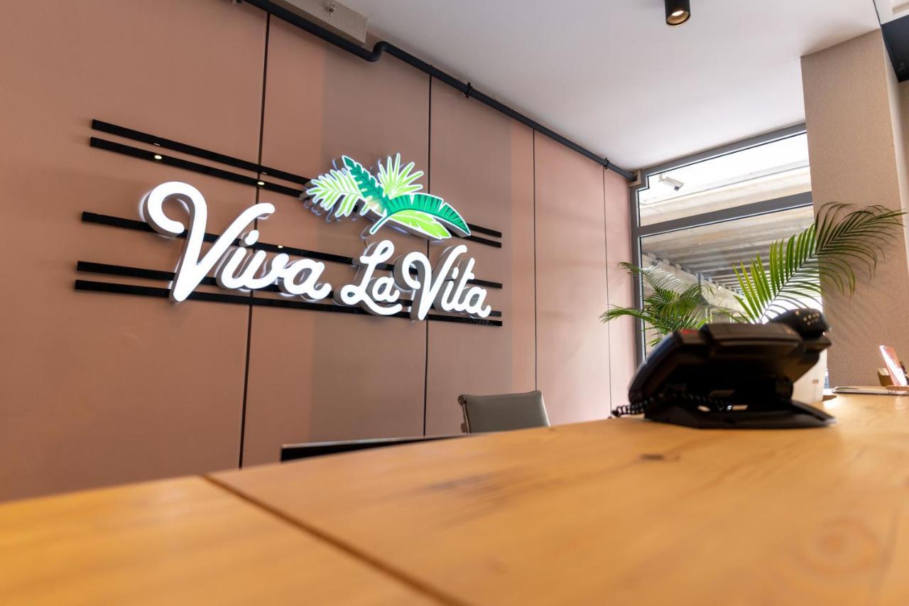 Viva La Vita Hotel İzmir Luaran gambar